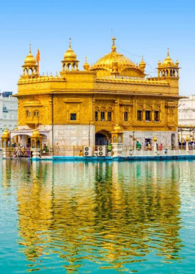 Best Time to Book Flights from Canada to India for the Lowest Fares